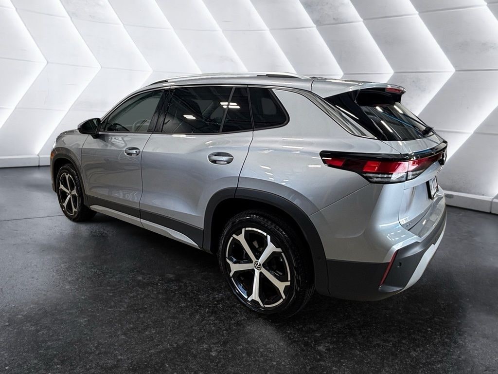New 2026 Volkswagen Tiguan 2.0T SE SUV