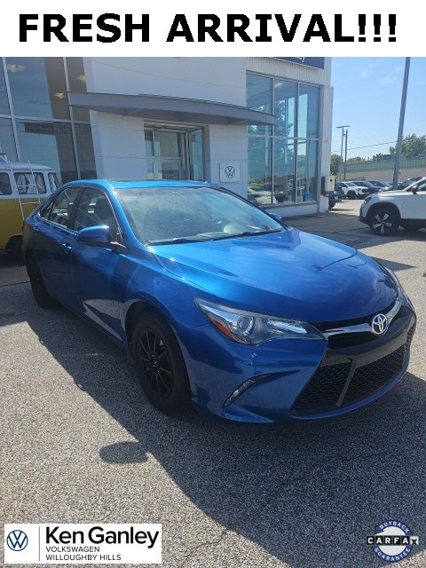 2017 Toyota Camry XLE XSE photo 3