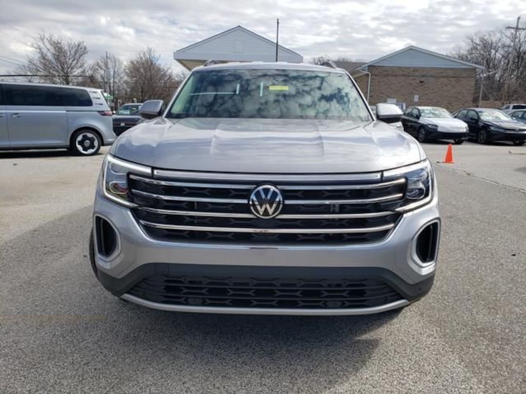 New 2026 Volkswagen Atlas 2.0T SE w/Technology SUV