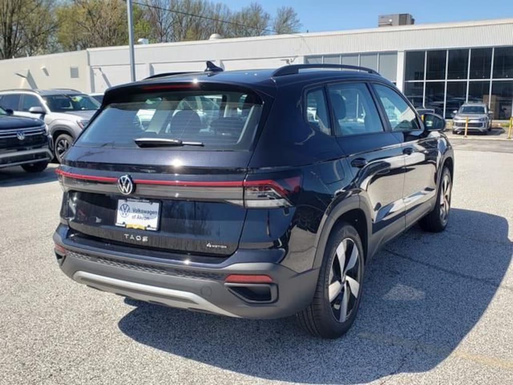 New 2026 Volkswagen Taos 1.5T S SUV