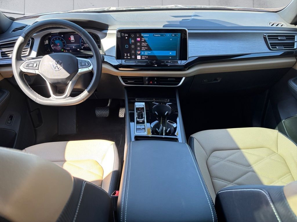 2026 Volkswagen Atlas Cross Sport SE w/Tech - Photo 17
