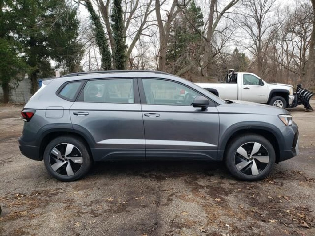 New 2026 Volkswagen Taos 1.5T S SUV