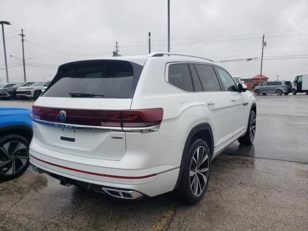 New 2026 Volkswagen Atlas 2.0T SEL Premium R-Line SUV
