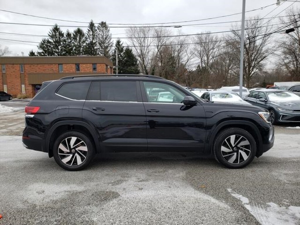 New 2026 Volkswagen Atlas 2.0T SE w/Technology SUV