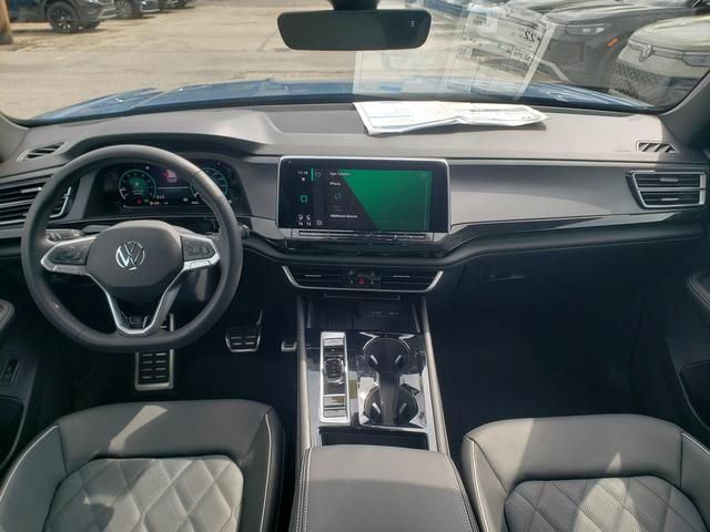 2026 Volkswagen Atlas Cross Sport SEL Premium R-LINE - Photo 8