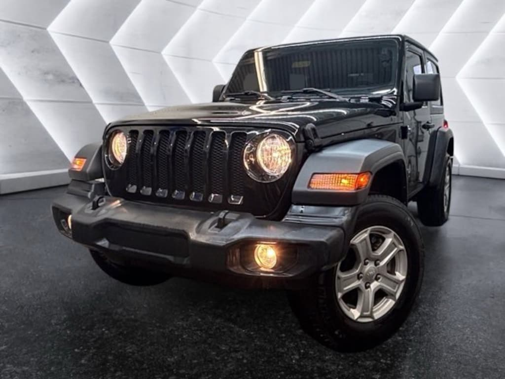 Used 2021 Jeep Wrangler Sport SUV