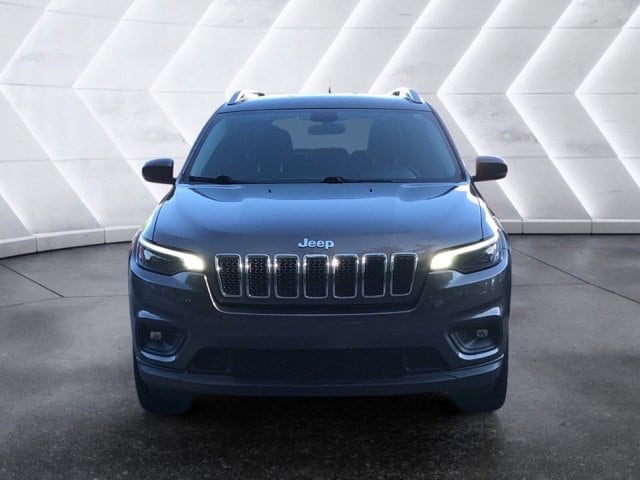 Used 2020 Jeep Cherokee Latitude Plus with VIN 1C4PJMLB7LD616937 for sale in Willoughby Hills, OH