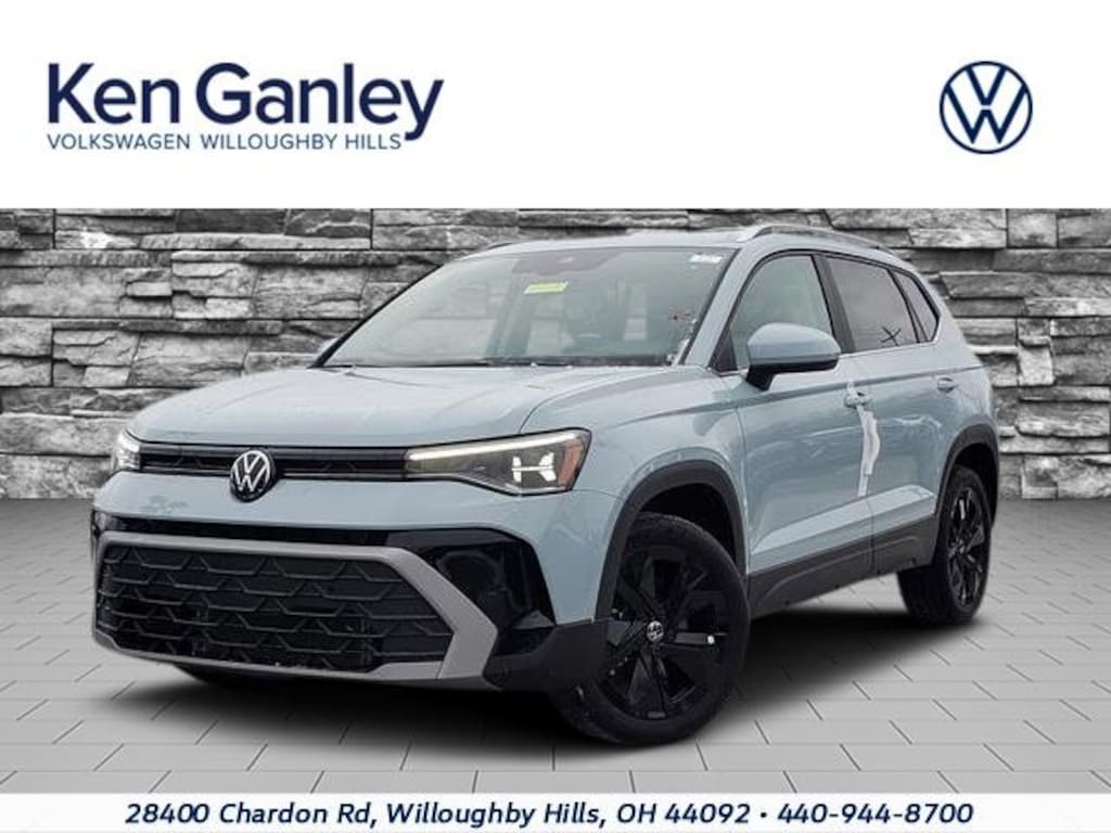 New 2025 Volkswagen Taos 1.5T SE SUV