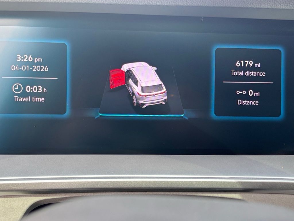 2025 Volkswagen Tiguan SE - Photo 22