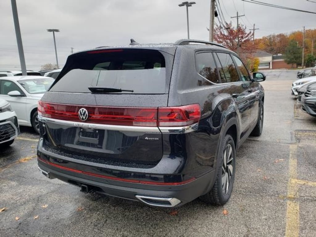 New 2026 Volkswagen Atlas 2.0T SE w/Technology SUV