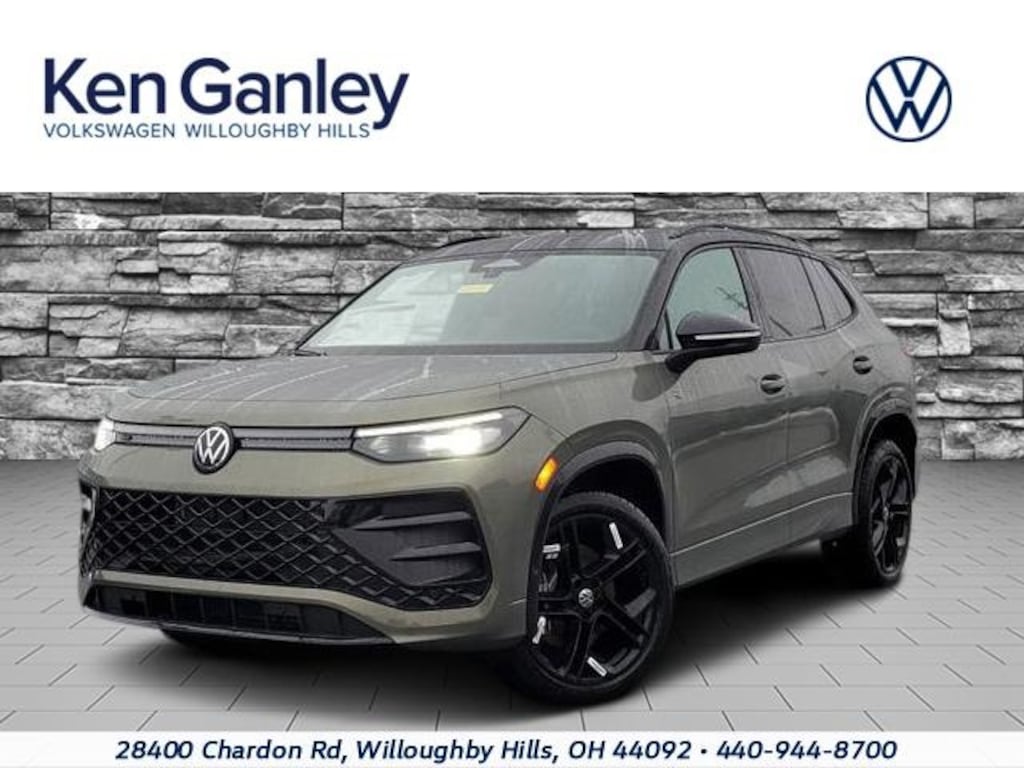 New 2026 Volkswagen Tiguan 2.0T SE R-Line Black SUV