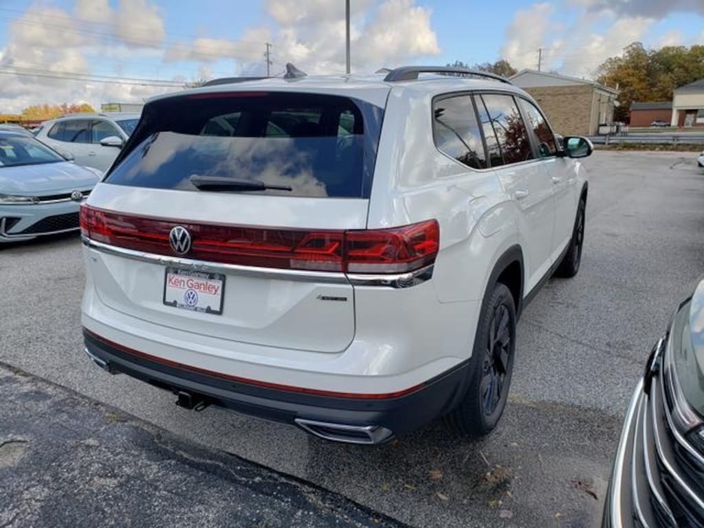 New 2026 Volkswagen Atlas 2.0T SE w/Technology SUV