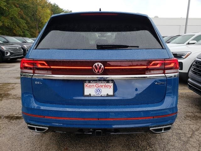 2025 Volkswagen Atlas SEL Premium R-Line photo 4