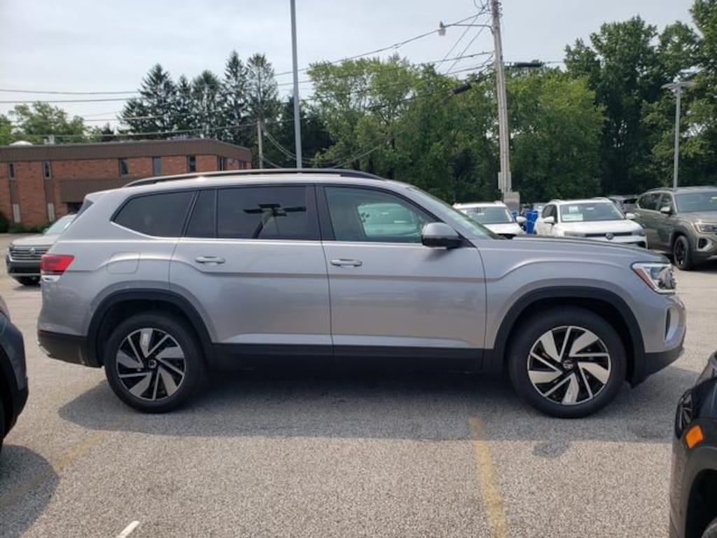New 2026 Volkswagen Atlas 2.0T SE w/Technology SUV
