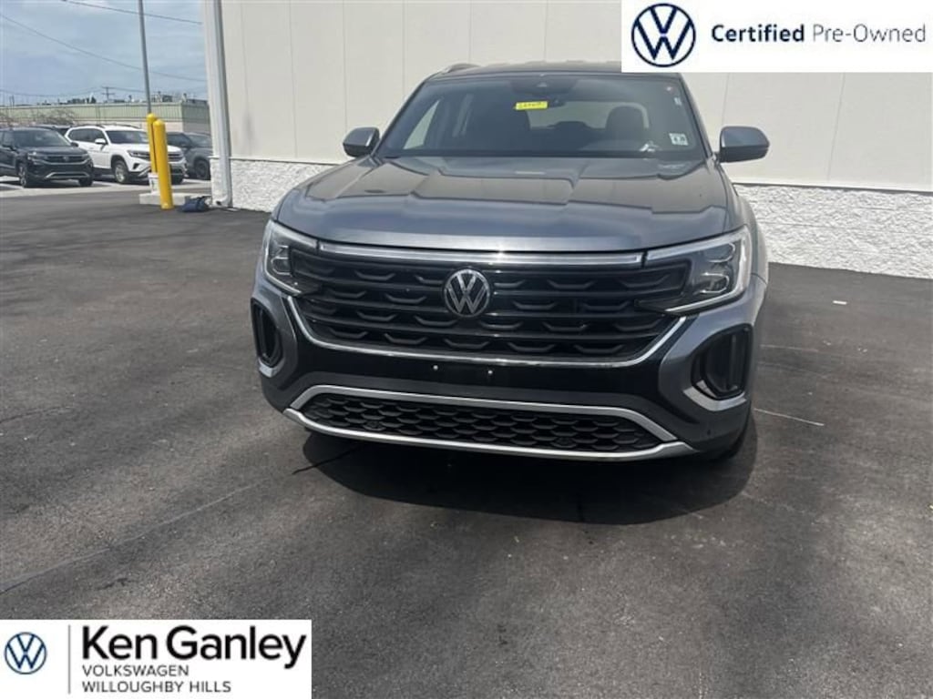 Used 2024 Volkswagen Atlas Cross Sport 2.0T SE w/Technology SUV