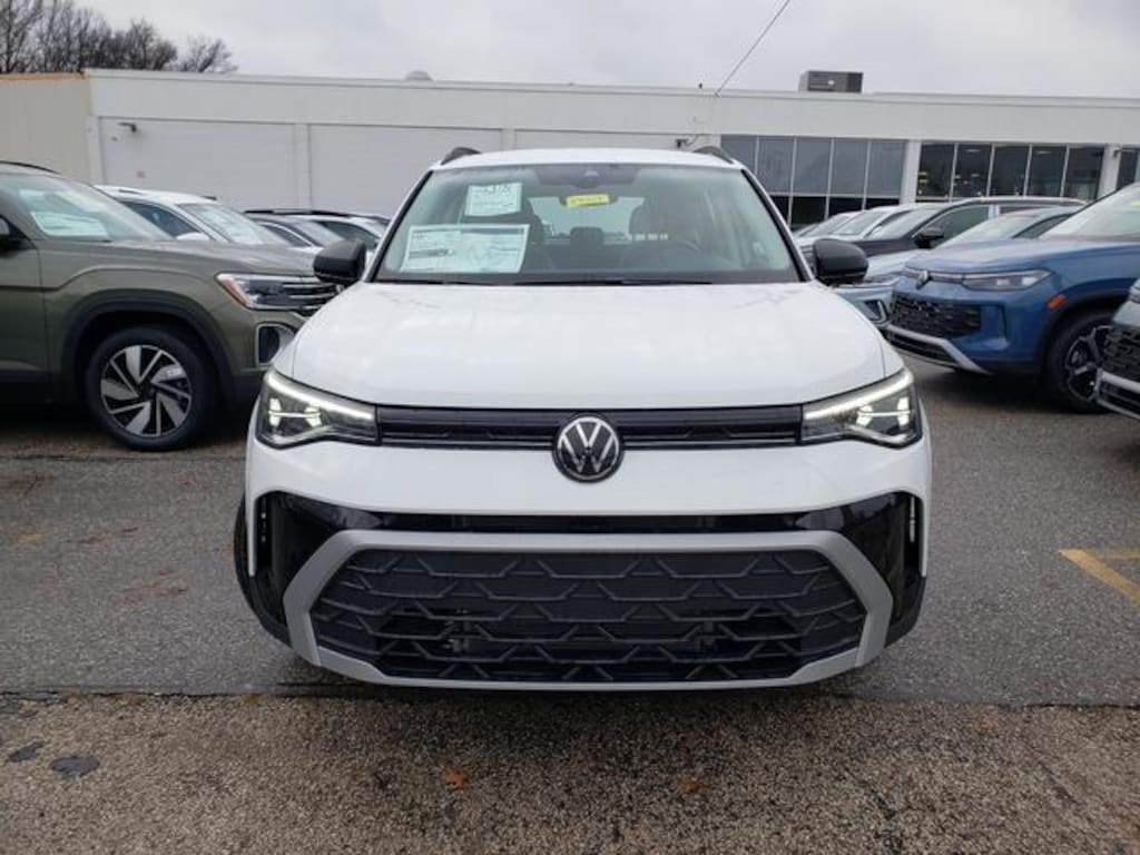 New 2026 Volkswagen Taos 1.5T S SUV