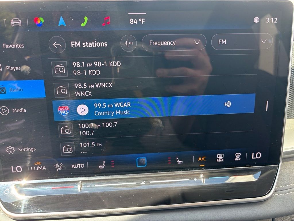 2025 Volkswagen Tiguan SE - Photo 14
