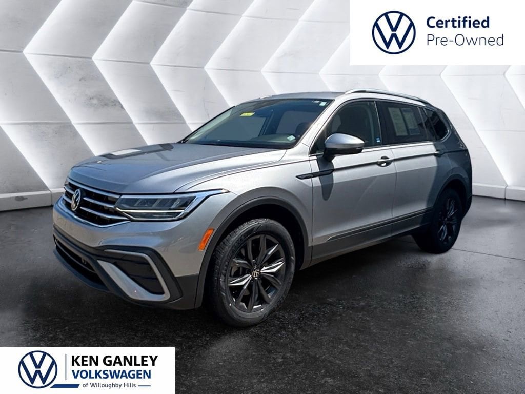2023 Volkswagen Tiguan 2.0T SE's photo