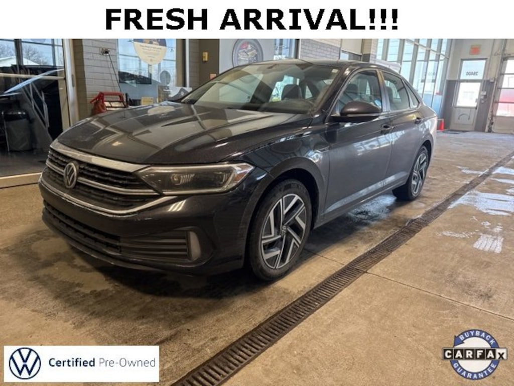 Used 2023 Volkswagen Jetta 1.5T SEL Sedan