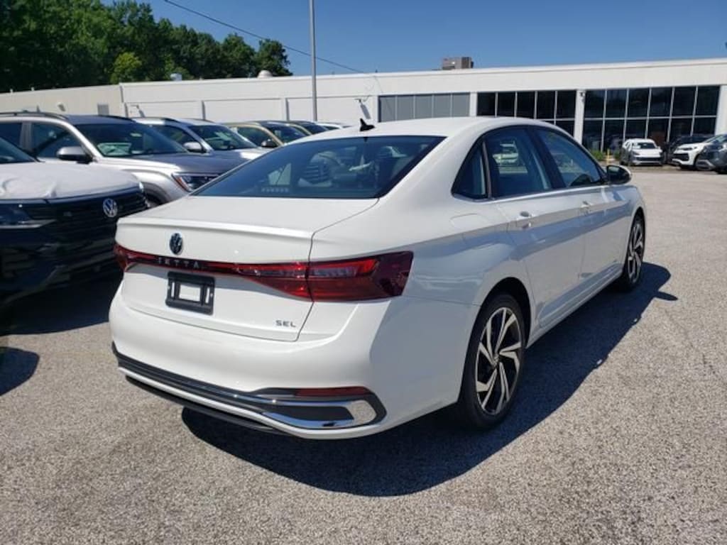 New 2026 Volkswagen Jetta 1.5T SEL Sedan