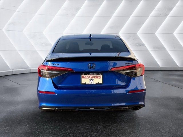2022 Honda Civic Sport photo 3