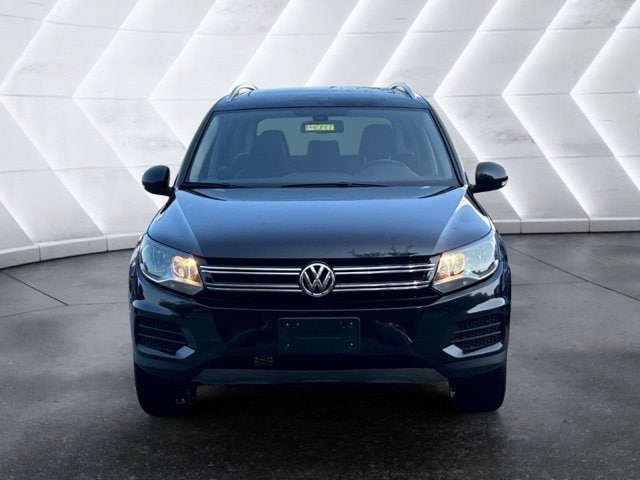 Used 2017 Volkswagen Tiguan Wolfsburg Edition with VIN WVGSV7AXXHW513162 for sale in Willoughby Hills, OH