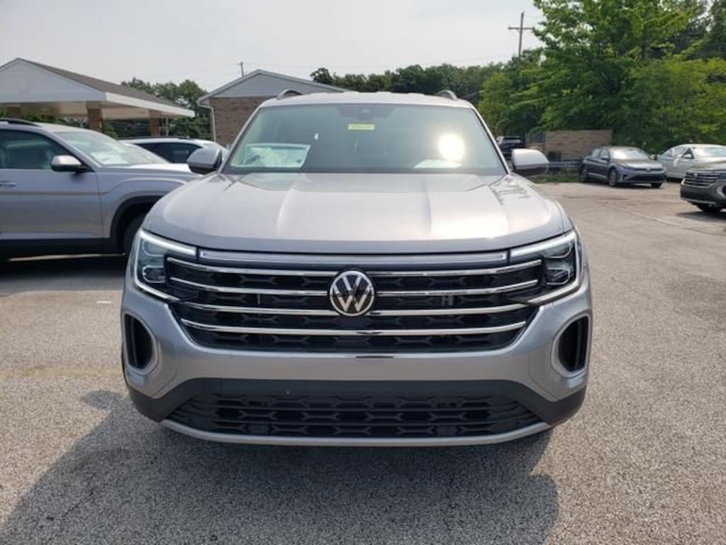 New 2026 Volkswagen Atlas 2.0T SE w/Technology SUV
