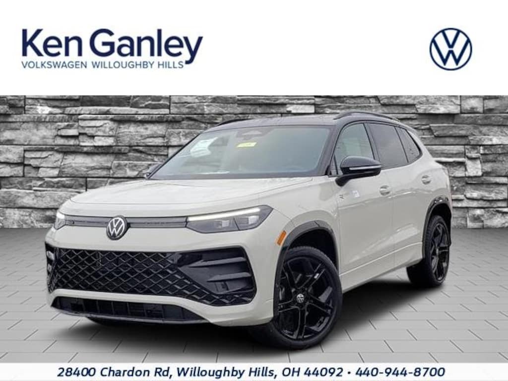 New 2026 Volkswagen Tiguan 2.0T SE R-Line Black SUV