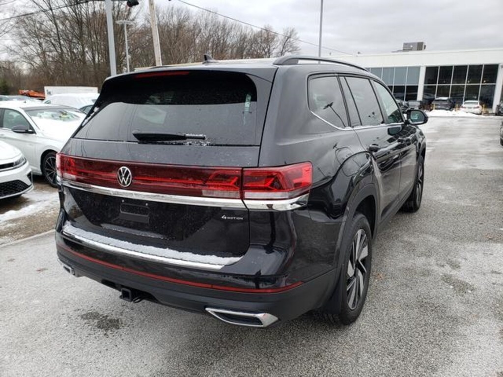 New 2026 Volkswagen Atlas 2.0T SE w/Technology SUV