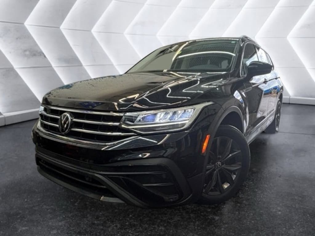 Used 2023 Volkswagen Tiguan 2.0T SE SUV