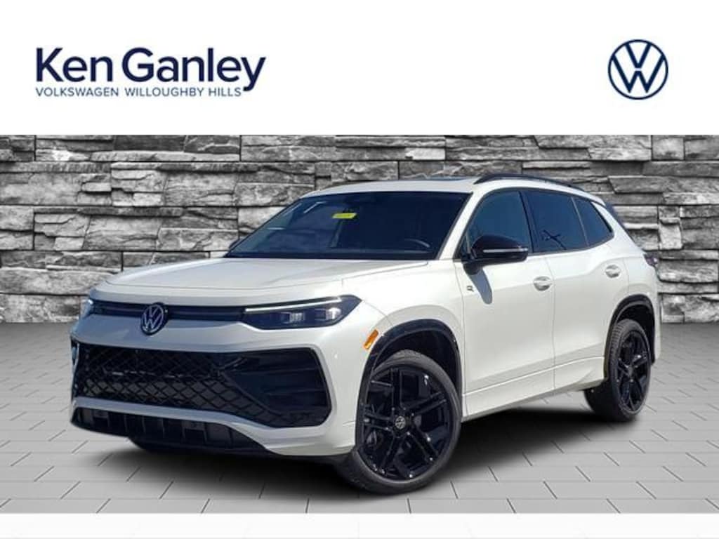 New 2026 Volkswagen Tiguan SE R-Line Black SUV