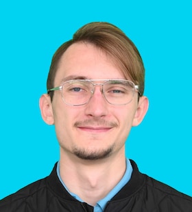 Staff member Jesse Tomko from ID_da02ebf8607b