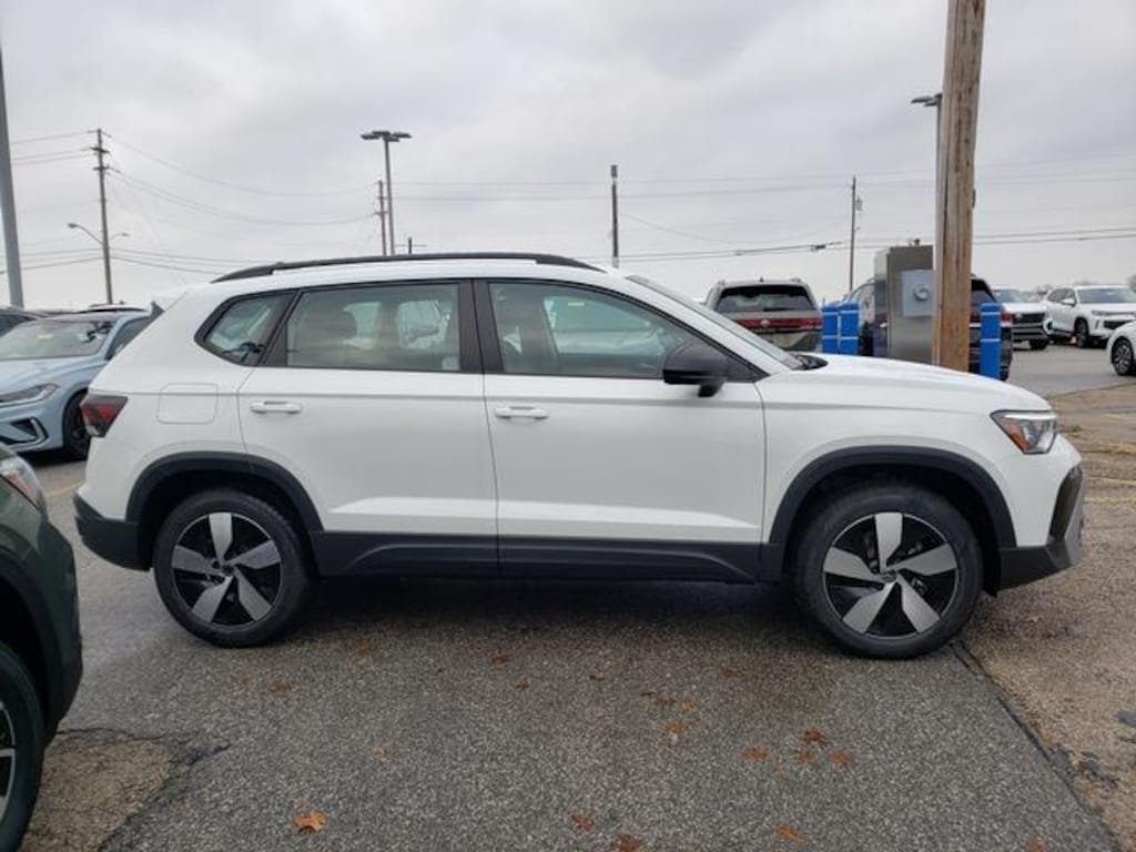 New 2026 Volkswagen Taos 1.5T S SUV