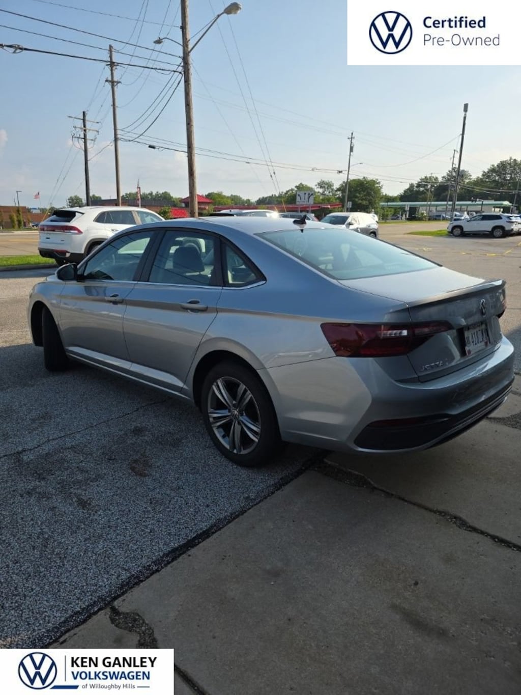 Used 2024 Volkswagen Jetta 1.5T SE Sedan