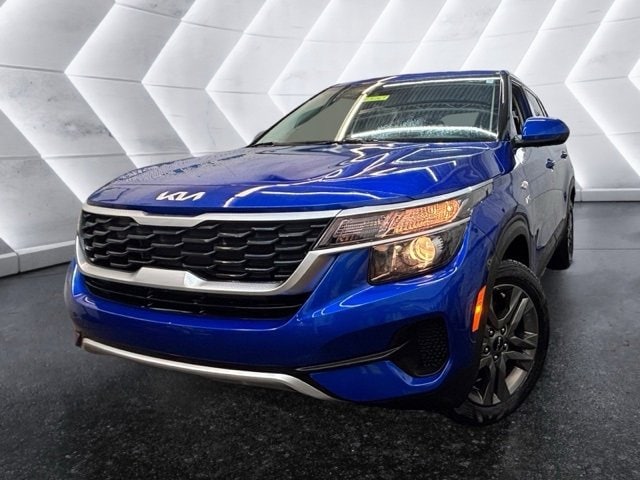 2023 Kia Seltos LX's photo