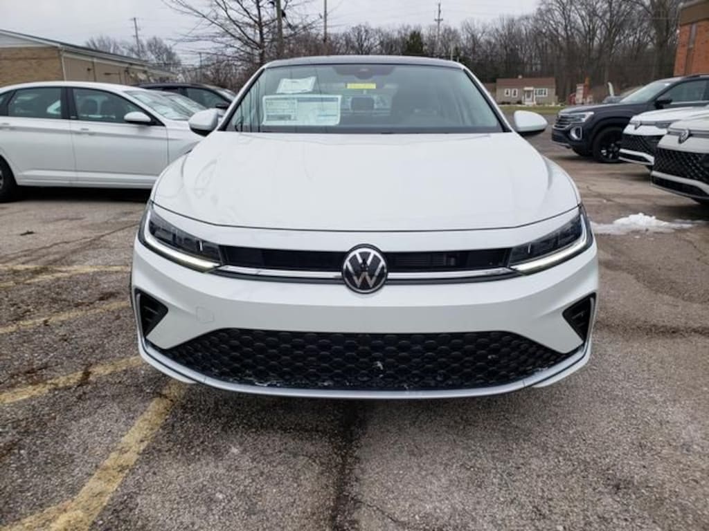 New 2026 Volkswagen Jetta 1.5T SE Sedan