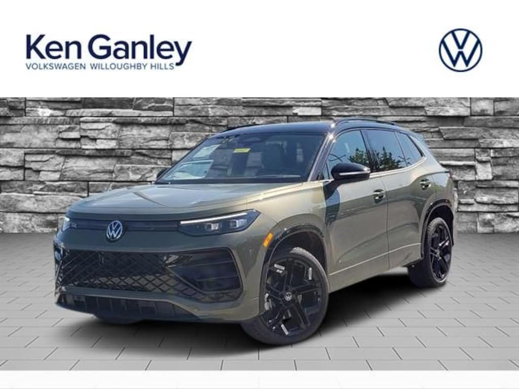 New 2026 Volkswagen Tiguan 2.0T SE R-Line Black SUV