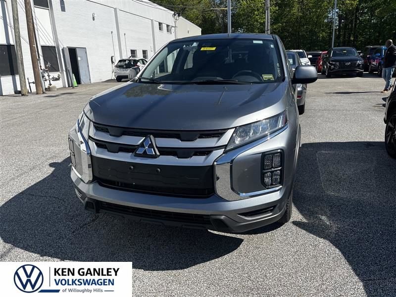 2025 Mitsubishi Outlander Sport 2.0 ES AWC CVT's photo