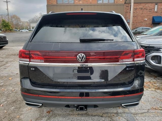 2025 Volkswagen Atlas SE Technology photo 4
