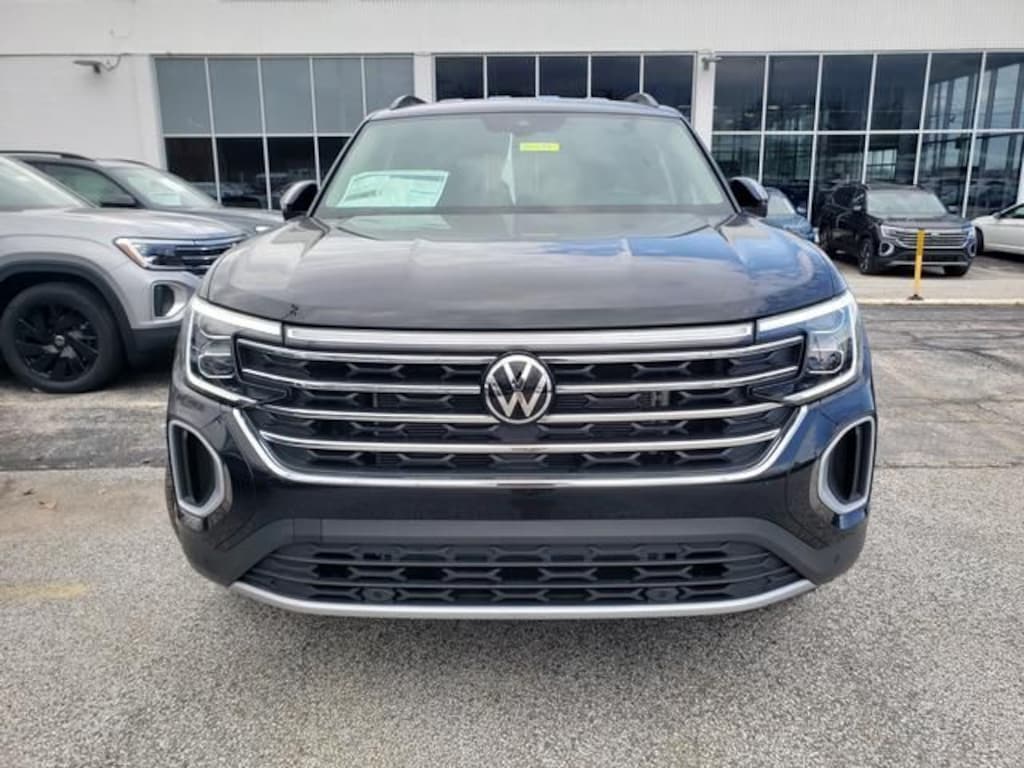 New 2026 Volkswagen Atlas 2.0T SE w/Technology SUV