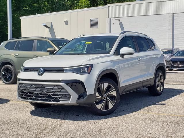 2026 Volkswagen Taos 1.5T SE 4Motion's photo