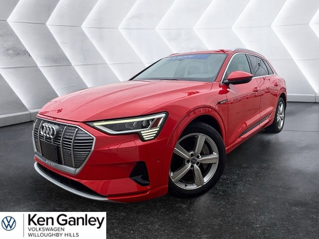 2019 Audi e-tron Premium Plus