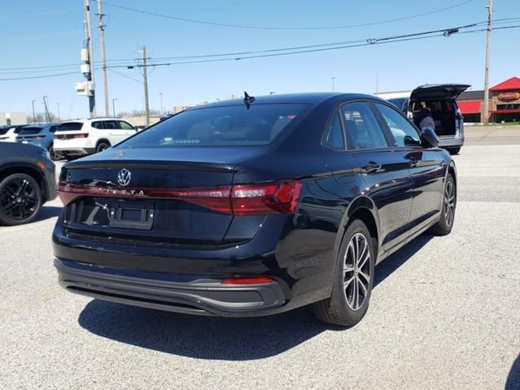 New 2026 Volkswagen Jetta 1.5T Sport Sedan
