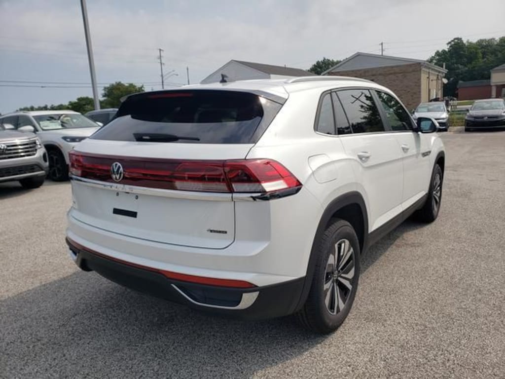 New 2026 Volkswagen Atlas Cross Sport SE SUV