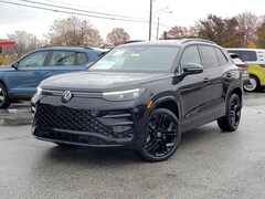 2026 Volkswagen Tiguan 2.0T SE R-Line Black SUV