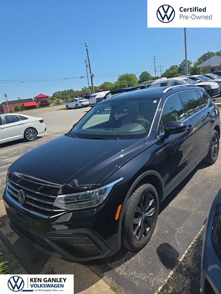 2023 Volkswagen Tiguan 2.0T SE 4Motion's photo
