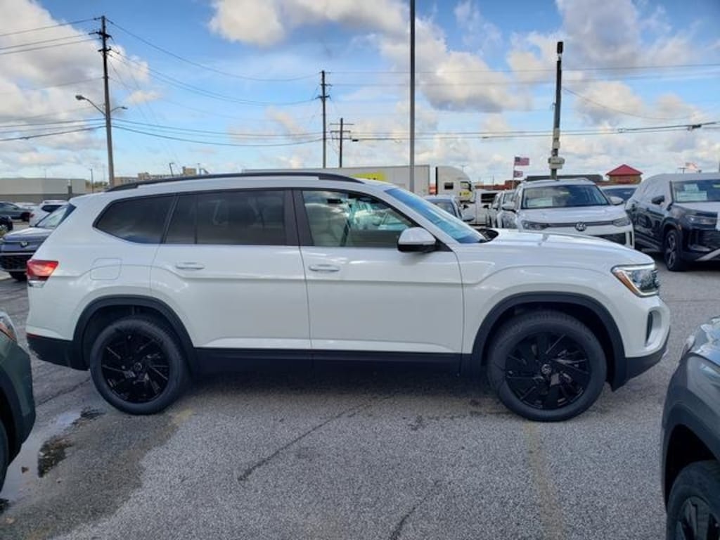 New 2026 Volkswagen Atlas 2.0T SE w/Technology SUV