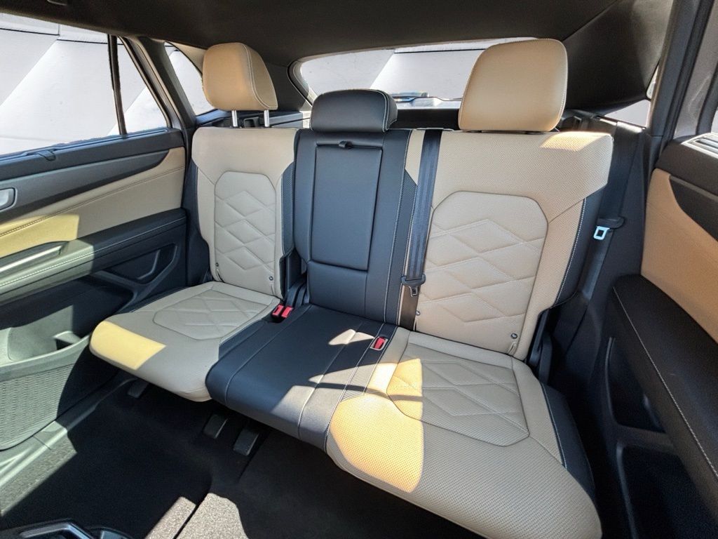 2026 Volkswagen Atlas Cross Sport SE w/Tech - Photo 21