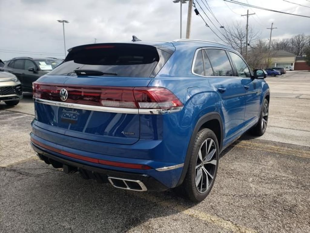 New 2026 Volkswagen Atlas Cross Sport 2.0T SEL Premium R-Line SUV
