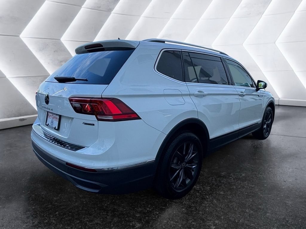 Certified 2024 Volkswagen Tiguan 2.0T SE SUV